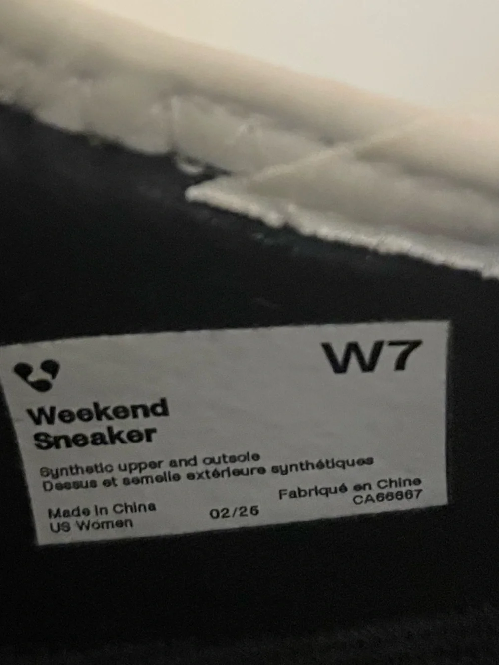Vessi Women’s Weekend Waterproof Sneaker - Picture 9 of 11